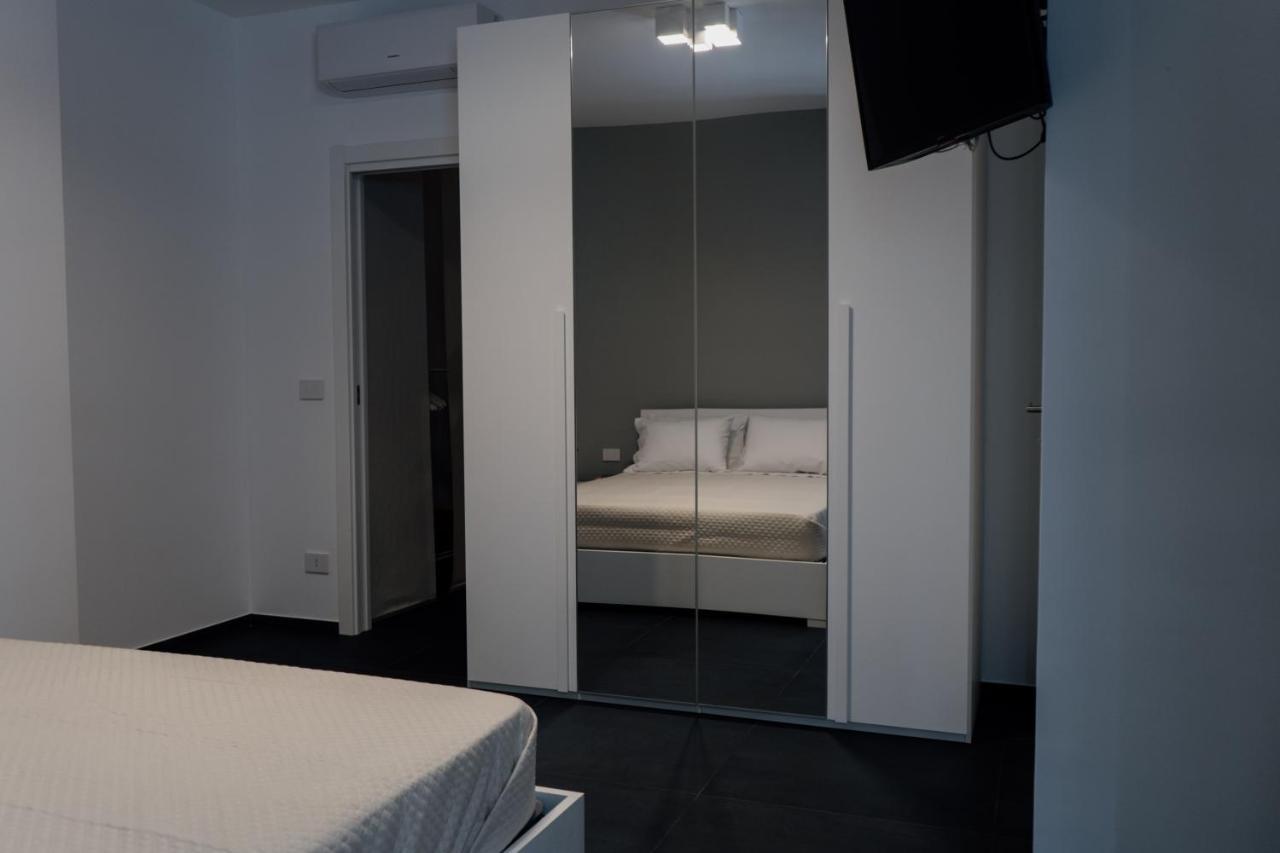 Domus Residence - Cicerone - バーリ エクステリア 写真